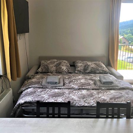 Apartman U Lomu Dolna Morawa Zewnętrze zdjęcie